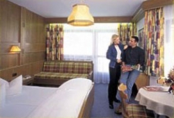 ���� ����� Garni Astoria 4*