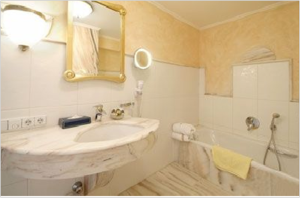 ���� ����� Goldener Greif 4*