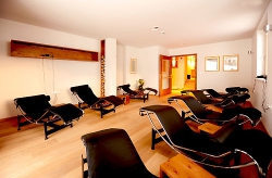 ���� ����� Gourmethotel Maximilian 4*
