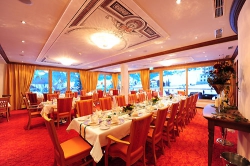 ���� ����� Gourmethotel Maximilian 4*