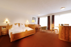 ���� ����� Lohmann 4*
