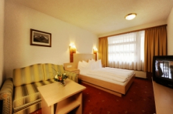 ���� ����� Lohmann 4*