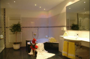 ���� ����� Maria Theresia 4*
