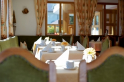 ���� ����� Montjola 4*