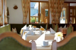 ���� ����� Montjola 4*