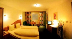 ���� ����� Neder 4*