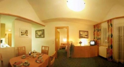 ���� ����� Neder 4*