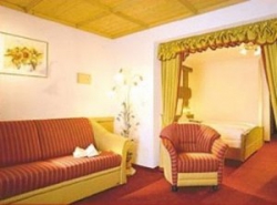 ���� ����� Piz Buin 4*