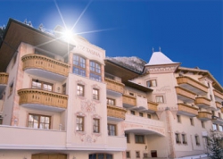 ���� ����� Piz Tasna 4*