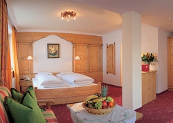 ���� ����� Piz Tasna 4*