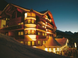 ���� ����� Romantica 4*