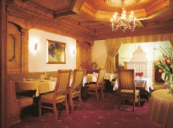 ���� ����� Romantica 4*