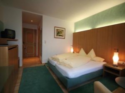 ���� ����� Rosengarten 4*