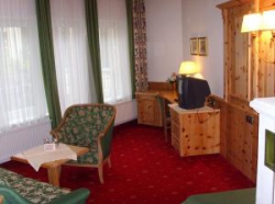 ���� ����� Schoenruh 4*