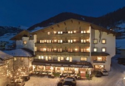 ���� ����� Schwarzer Adler 4*