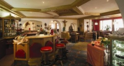 ���� ����� Schwarzer Adler 4*