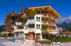 ���� ����� Thalerhof 4*