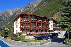 ���� ����� Wildspitze 4*
