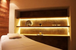 ���� ����� Haldenhof 4*