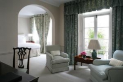 ���� ����� Dukes 5*