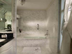 ���� ����� Landmark 5*
