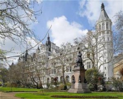 ���� ����� Royal Horseguards 5*