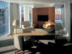 ���� ����� St Martins Lane 5*