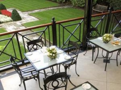���� ����� The Goring 5*