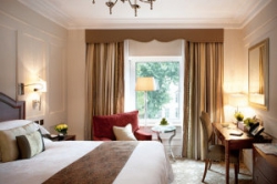 ���� ����� The Langham, London Hotel 5*