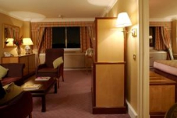 ���� ����� Copthorne Tara 4*