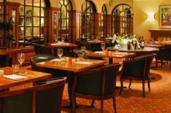 ���� ����� Copthorne Tara 4*