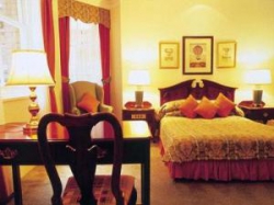 ���� ����� Crown Plaza St. James 4*