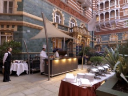 ���� ����� Crown Plaza St. James 4*