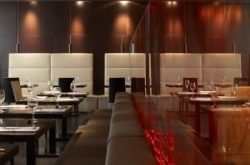 ���� ����� Plaza on the River - Club and Residence 4*