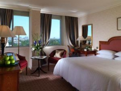 ���� ����� Royal Lancaster 4*
