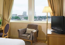 ���� ����� Royal Lancaster 4*