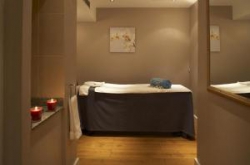 ���� ����� The Rembrandt 4*