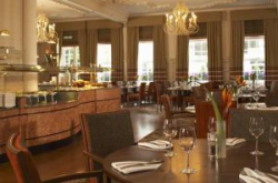 ���� ����� The Rembrandt 4*