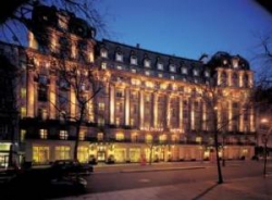 ���� ����� The Waldorf Hilton 4*