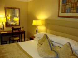���� ����� Westbury Mayfair 4*