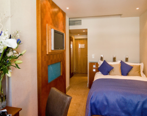 ���� ����� The Royal Yacht 4*