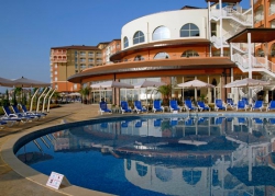 ���� ����� SOL Luna bay 4*