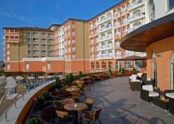 ���� ����� SOL Luna bay 4*