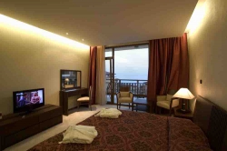 ���� ����� Garden of Eden APT 4*