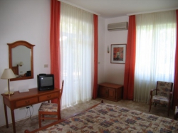 ���� ����� Oasis 4*