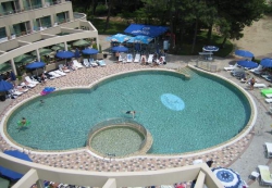 ���� ����� Jeravi 4*