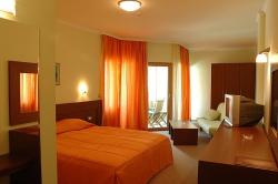 ���� ����� Jeravi 4*