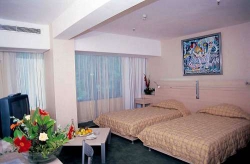 ���� ����� International 5*