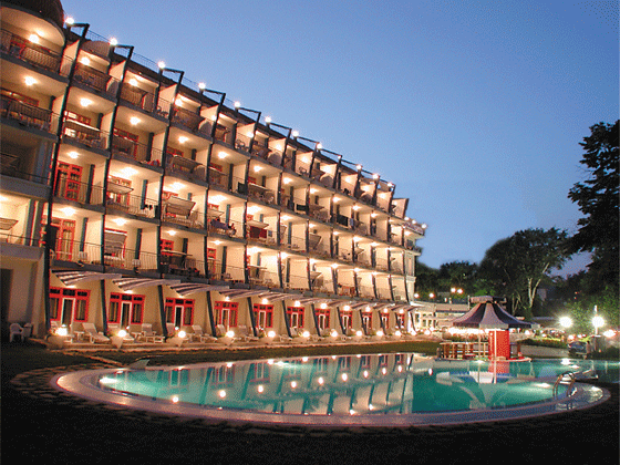 ���� ����� Astoria Beach 4*