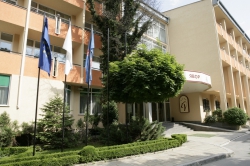 ���� ����� Yavor 4*